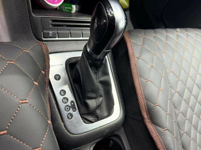 Черный Фольксваген Тигуан, объемом двигателя 2 л и пробегом 186 тыс. км за 12300 $, фото 11 на Automoto.ua