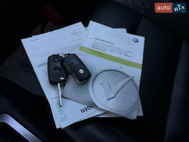 Чорний Фольксваген Тігуан, об'ємом двигуна 2 л та пробігом 257 тис. км за 12800 $, фото 34 на Automoto.ua