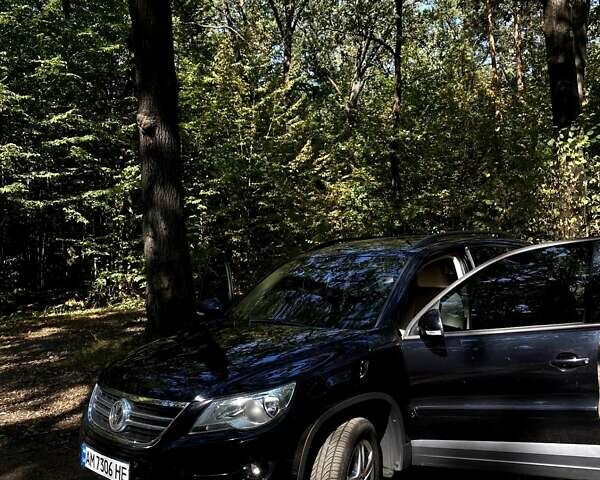 Черный Фольксваген Тигуан, объемом двигателя 2 л и пробегом 250 тыс. км за 12000 $, фото 18 на Automoto.ua