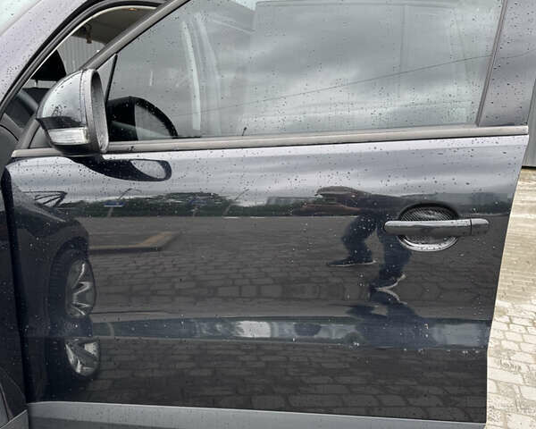 Черный Фольксваген Тигуан, объемом двигателя 1.98 л и пробегом 186 тыс. км за 11000 $, фото 11 на Automoto.ua