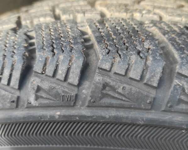 Чорний Фольксваген Тігуан, об'ємом двигуна 2 л та пробігом 285 тис. км за 9700 $, фото 20 на Automoto.ua