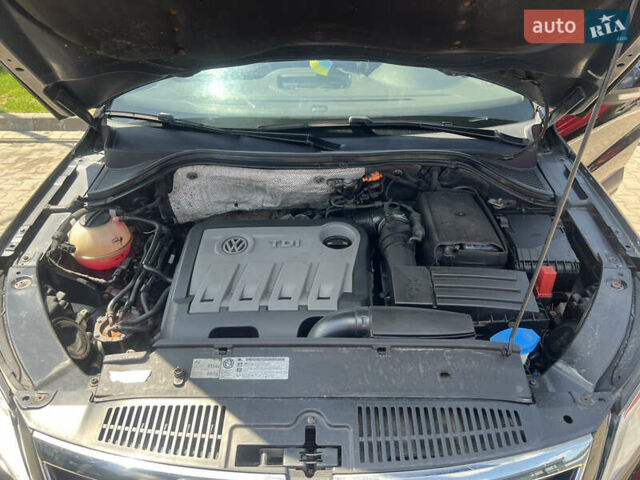 Чорний Фольксваген Тігуан, об'ємом двигуна 1.97 л та пробігом 386 тис. км за 10500 $, фото 14 на Automoto.ua
