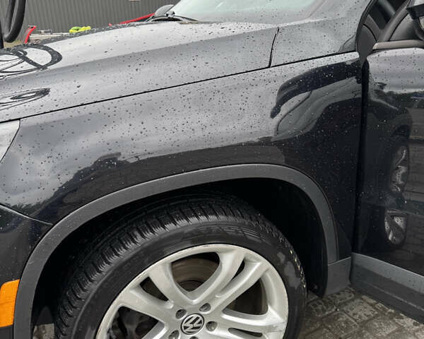 Черный Фольксваген Тигуан, объемом двигателя 1.98 л и пробегом 186 тыс. км за 11000 $, фото 12 на Automoto.ua