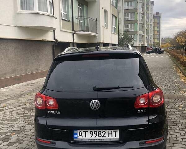 Чорний Фольксваген Тігуан, об'ємом двигуна 1.98 л та пробігом 239 тис. км за 11400 $, фото 4 на Automoto.ua