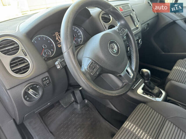 Черный Фольксваген Тигуан, объемом двигателя 1.98 л и пробегом 189 тыс. км за 10700 $, фото 8 на Automoto.ua