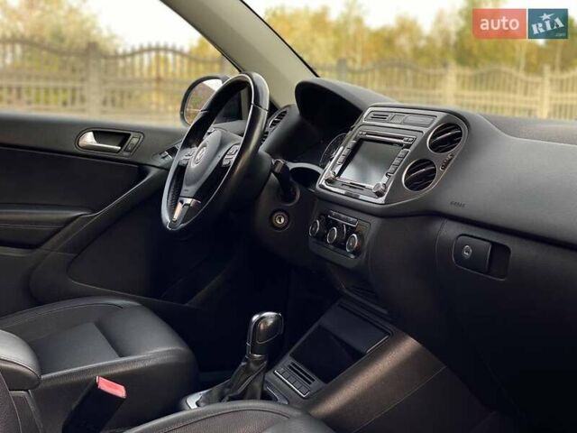 Черный Фольксваген Тигуан, объемом двигателя 1.98 л и пробегом 250 тыс. км за 10999 $, фото 18 на Automoto.ua