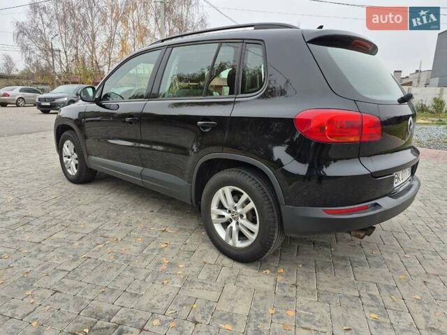 Чорний Фольксваген Тігуан, об'ємом двигуна 1.39 л та пробігом 253 тис. км за 11500 $, фото 2 на Automoto.ua