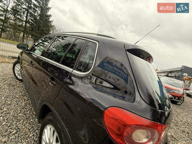 Чорний Фольксваген Тігуан, об'ємом двигуна 2 л та пробігом 238 тис. км за 10599 $, фото 71 на Automoto.ua