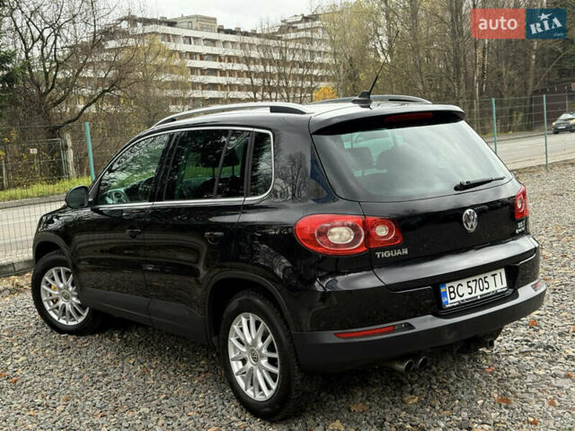 Чорний Фольксваген Тігуан, об'ємом двигуна 2 л та пробігом 238 тис. км за 10599 $, фото 13 на Automoto.ua