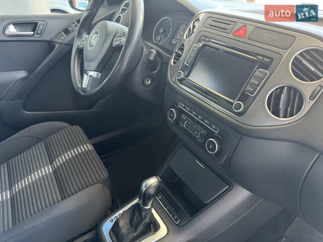 Черный Фольксваген Тигуан, объемом двигателя 1.98 л и пробегом 189 тыс. км за 10700 $, фото 26 на Automoto.ua