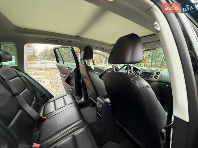 Чорний Фольксваген Тігуан, об'ємом двигуна 2 л та пробігом 238 тис. км за 10599 $, фото 31 на Automoto.ua