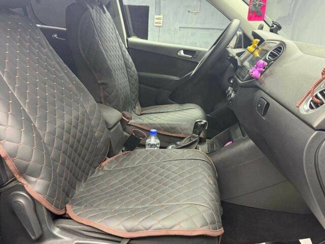 Черный Фольксваген Тигуан, объемом двигателя 2 л и пробегом 186 тыс. км за 12300 $, фото 13 на Automoto.ua