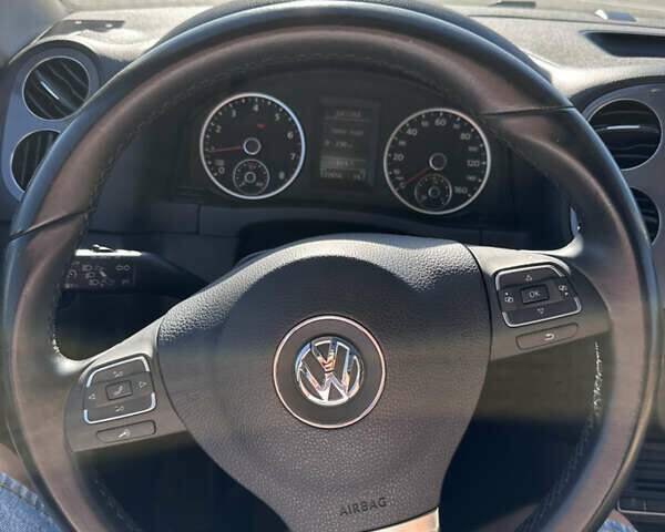 Черный Фольксваген Тигуан, объемом двигателя 1.98 л и пробегом 123 тыс. км за 14800 $, фото 37 на Automoto.ua