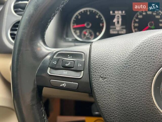 Чорний Фольксваген Тігуан, об'ємом двигуна 1.97 л та пробігом 336 тис. км за 14100 $, фото 10 на Automoto.ua
