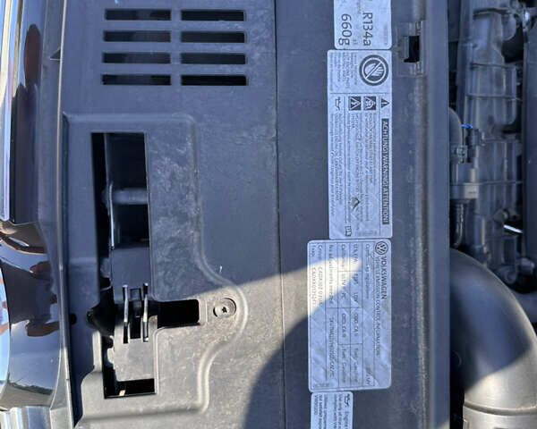 Черный Фольксваген Тигуан, объемом двигателя 1.98 л и пробегом 123 тыс. км за 14800 $, фото 70 на Automoto.ua