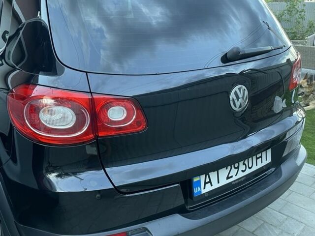 Чорний Фольксваген Тігуан, об'ємом двигуна 2 л та пробігом 230 тис. км за 13000 $, фото 4 на Automoto.ua