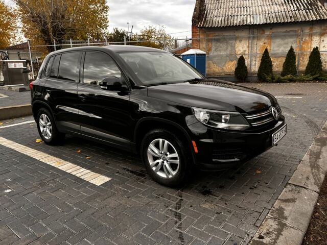 Черный Фольксваген Тигуан, объемом двигателя 2 л и пробегом 152 тыс. км за 14200 $, фото 1 на Automoto.ua