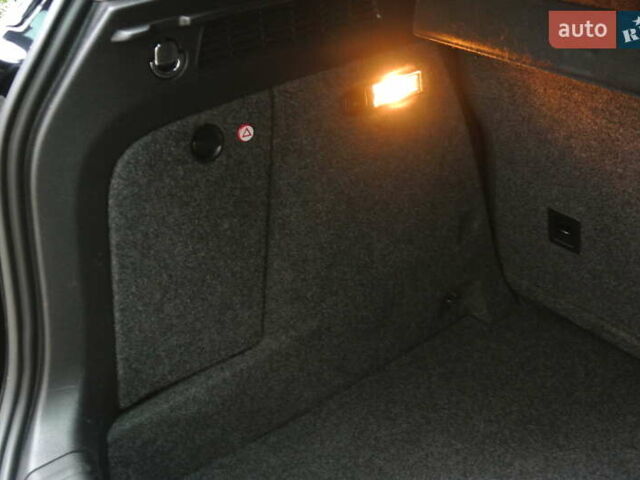 Чорний Фольксваген Тігуан, об'ємом двигуна 2 л та пробігом 168 тис. км за 15550 $, фото 26 на Automoto.ua