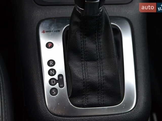 Чорний Фольксваген Тігуан, об'ємом двигуна 1.98 л та пробігом 130 тис. км за 11999 $, фото 29 на Automoto.ua