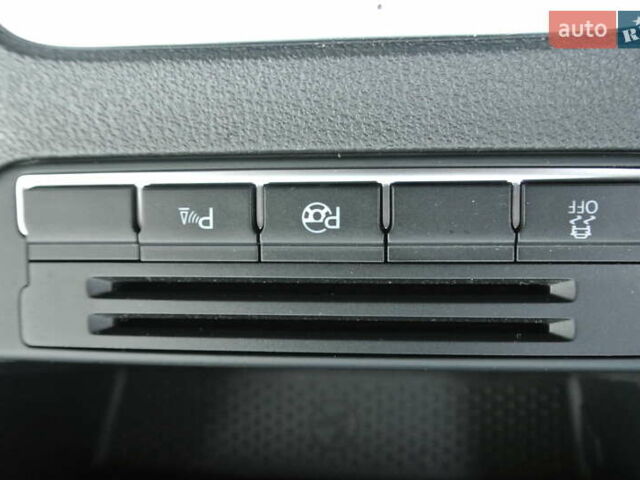 Чорний Фольксваген Тігуан, об'ємом двигуна 2 л та пробігом 168 тис. км за 15550 $, фото 40 на Automoto.ua