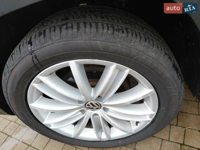 Чорний Фольксваген Тігуан, об'ємом двигуна 2 л та пробігом 227 тис. км за 8999 $, фото 8 на Automoto.ua