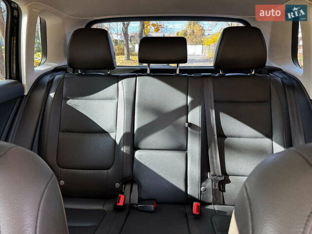 Черный Фольксваген Тигуан, объемом двигателя 2 л и пробегом 166 тыс. км за 12290 $, фото 19 на Automoto.ua