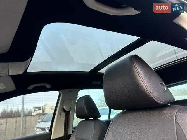 Черный Фольксваген Тигуан, объемом двигателя 2 л и пробегом 256 тыс. км за 8999 $, фото 7 на Automoto.ua