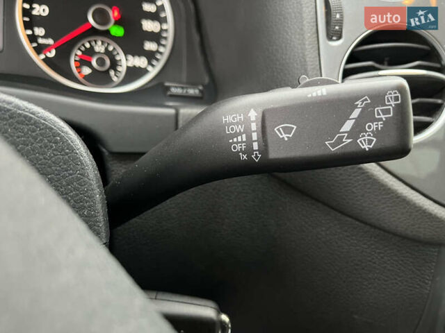 Черный Фольксваген Тигуан, объемом двигателя 1.99 л и пробегом 320 тыс. км за 14499 $, фото 97 на Automoto.ua