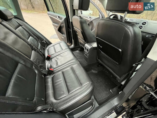 Черный Фольксваген Тигуан, объемом двигателя 1.99 л и пробегом 320 тыс. км за 14499 $, фото 123 на Automoto.ua