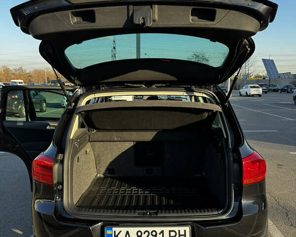 Чорний Фольксваген Тігуан, об'ємом двигуна 1.98 л та пробігом 233 тис. км за 13200 $, фото 19 на Automoto.ua