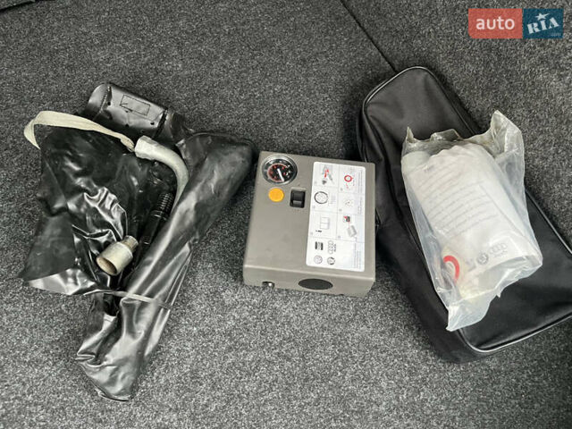 Черный Фольксваген Тигуан, объемом двигателя 1.99 л и пробегом 320 тыс. км за 14499 $, фото 143 на Automoto.ua