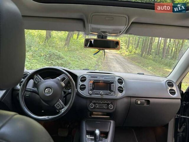 Черный Фольксваген Тигуан, объемом двигателя 1.97 л и пробегом 270 тыс. км за 11500 $, фото 4 на Automoto.ua