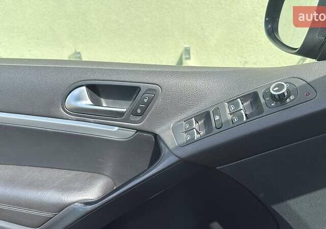 Черный Фольксваген Тигуан, объемом двигателя 1.97 л и пробегом 270 тыс. км за 11500 $, фото 9 на Automoto.ua