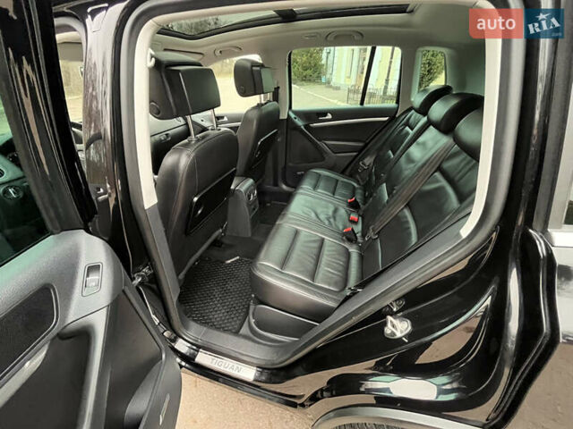 Черный Фольксваген Тигуан, объемом двигателя 1.99 л и пробегом 320 тыс. км за 14499 $, фото 111 на Automoto.ua