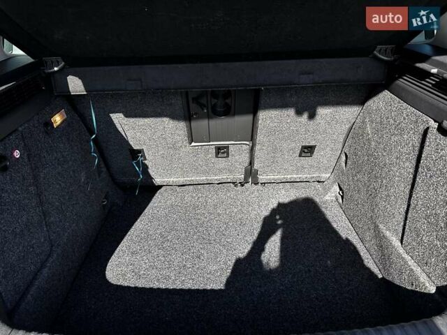 Черный Фольксваген Тигуан, объемом двигателя 1.97 л и пробегом 215 тыс. км за 15000 $, фото 6 на Automoto.ua