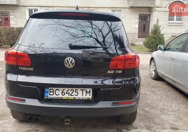 Черный Фольксваген Тигуан, объемом двигателя 2 л и пробегом 267 тыс. км за 13000 $, фото 8 на Automoto.ua