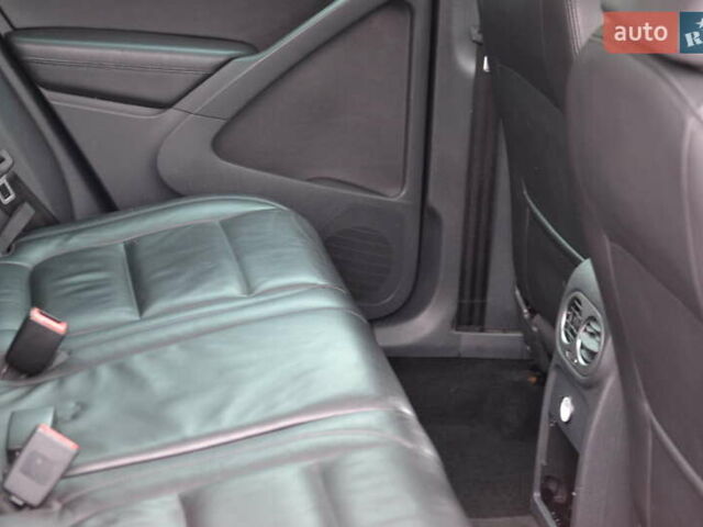 Чорний Фольксваген Тігуан, об'ємом двигуна 1.98 л та пробігом 130 тис. км за 11999 $, фото 21 на Automoto.ua