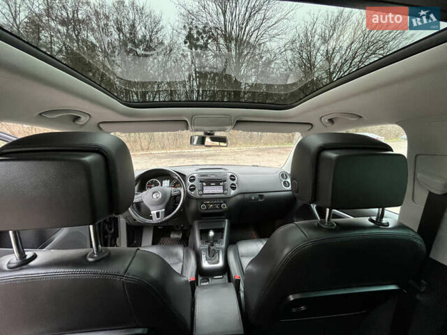 Черный Фольксваген Тигуан, объемом двигателя 1.99 л и пробегом 320 тыс. км за 14499 $, фото 108 на Automoto.ua