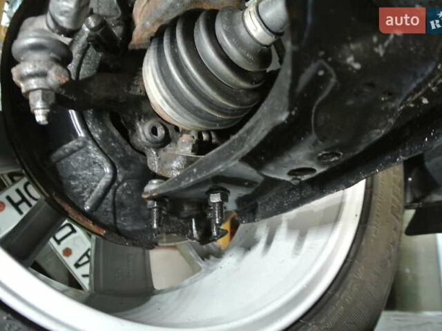 Чорний Фольксваген Тігуан, об'ємом двигуна 2 л та пробігом 168 тис. км за 15550 $, фото 68 на Automoto.ua