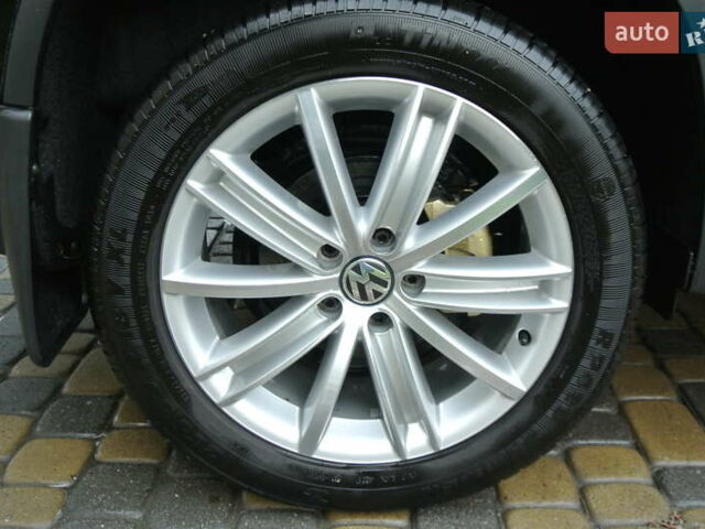 Чорний Фольксваген Тігуан, об'ємом двигуна 2 л та пробігом 168 тис. км за 15550 $, фото 54 на Automoto.ua