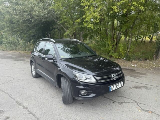 Черный Фольксваген Тигуан, объемом двигателя 2 л и пробегом 181 тыс. км за 13999 $, фото 4 на Automoto.ua