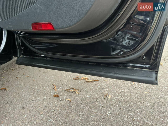 Черный Фольксваген Тигуан, объемом двигателя 1.99 л и пробегом 320 тыс. км за 14499 $, фото 121 на Automoto.ua