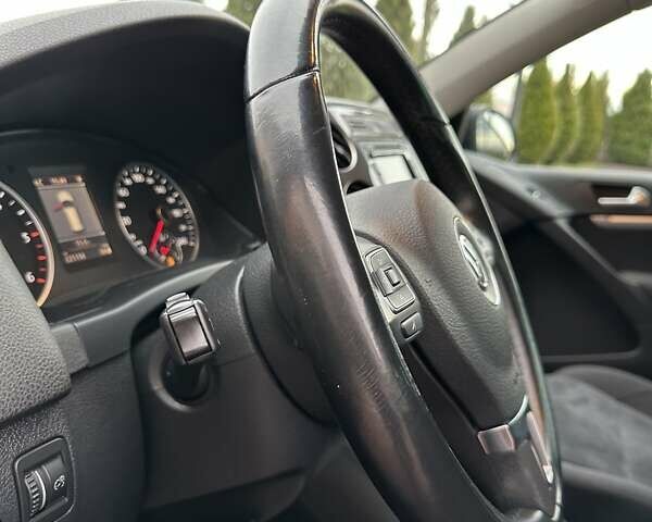 Черный Фольксваген Тигуан, объемом двигателя 1.99 л и пробегом 225 тыс. км за 14950 $, фото 60 на Automoto.ua