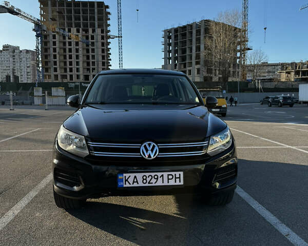 Чорний Фольксваген Тігуан, об'ємом двигуна 1.98 л та пробігом 233 тис. км за 13200 $, фото 2 на Automoto.ua