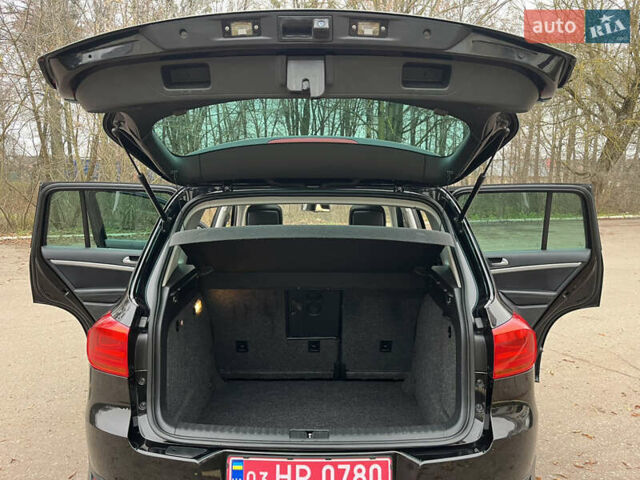 Черный Фольксваген Тигуан, объемом двигателя 1.99 л и пробегом 320 тыс. км за 14499 $, фото 133 на Automoto.ua