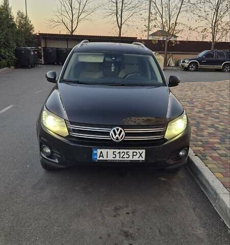 Чорний Фольксваген Тігуан, об'ємом двигуна 1.98 л та пробігом 227 тис. км за 13000 $, фото 1 на Automoto.ua