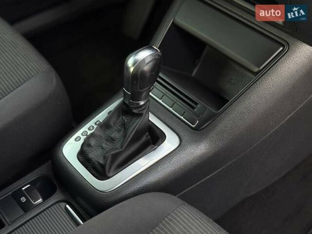 Черный Фольксваген Тигуан, объемом двигателя 1.98 л и пробегом 173 тыс. км за 10799 $, фото 12 на Automoto.ua