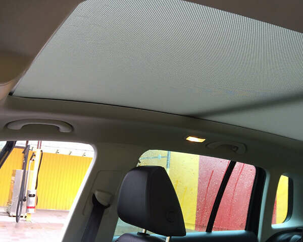 Черный Фольксваген Тигуан, объемом двигателя 2 л и пробегом 130 тыс. км за 13300 $, фото 11 на Automoto.ua