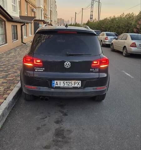 Чорний Фольксваген Тігуан, об'ємом двигуна 1.98 л та пробігом 227 тис. км за 13000 $, фото 24 на Automoto.ua