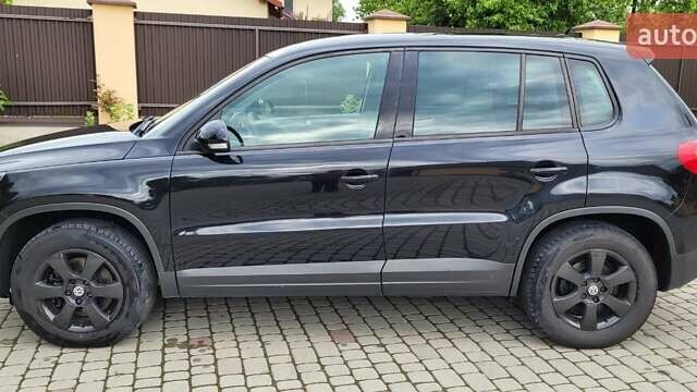 Черный Фольксваген Тигуан, объемом двигателя 1.98 л и пробегом 186 тыс. км за 12500 $, фото 3 на Automoto.ua